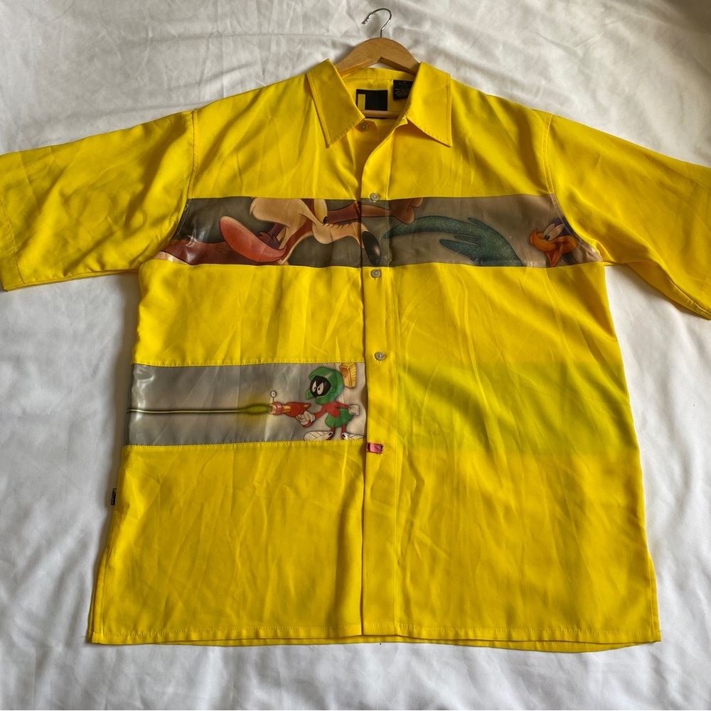 studio by southpole looney tunes button up